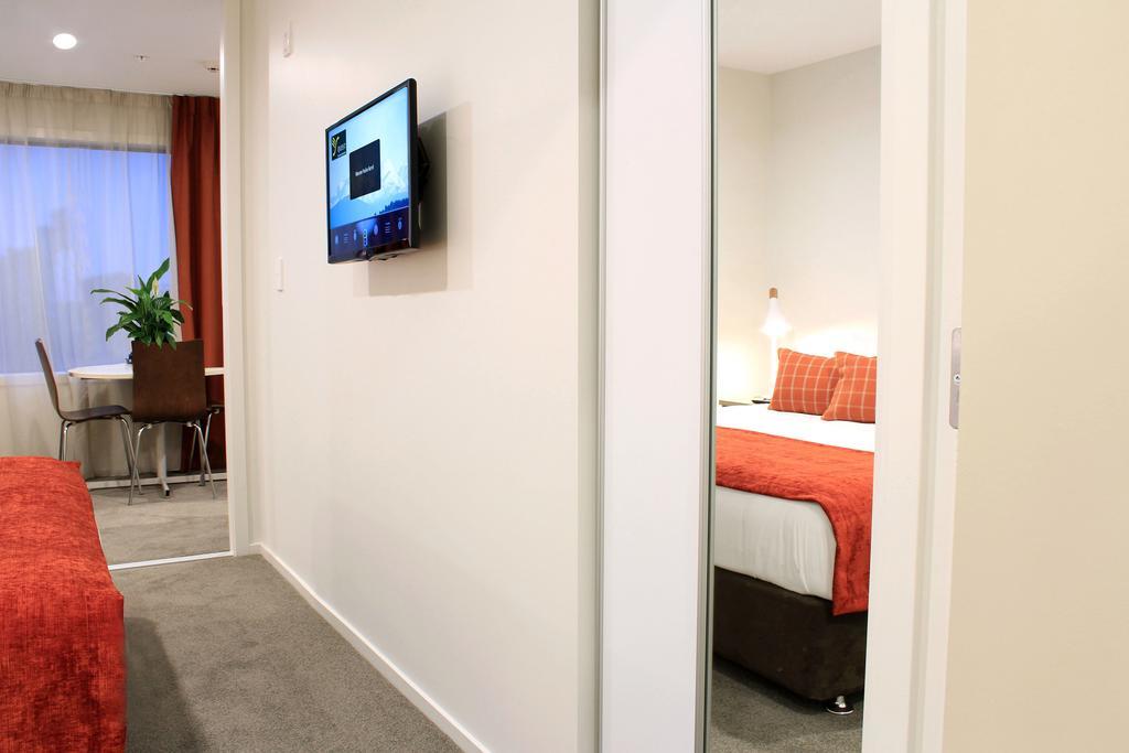 Quest Taupo Aparthotel Exterior photo